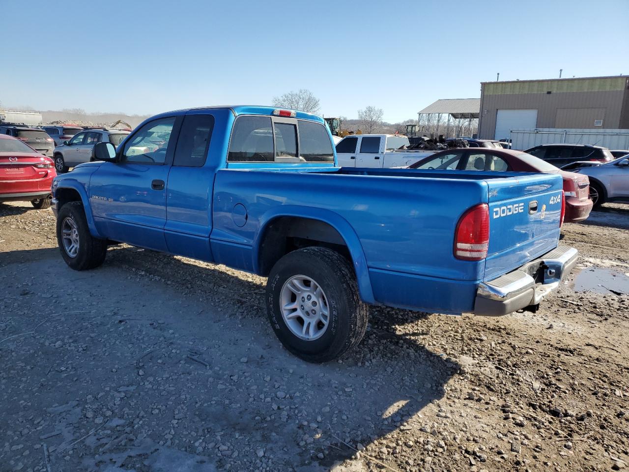 2001 Dodge Dakota - Image 2