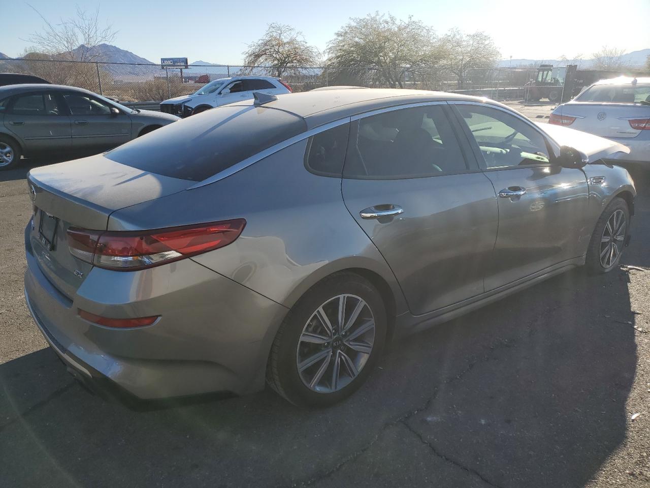 2019 Kia Optima - Image 3