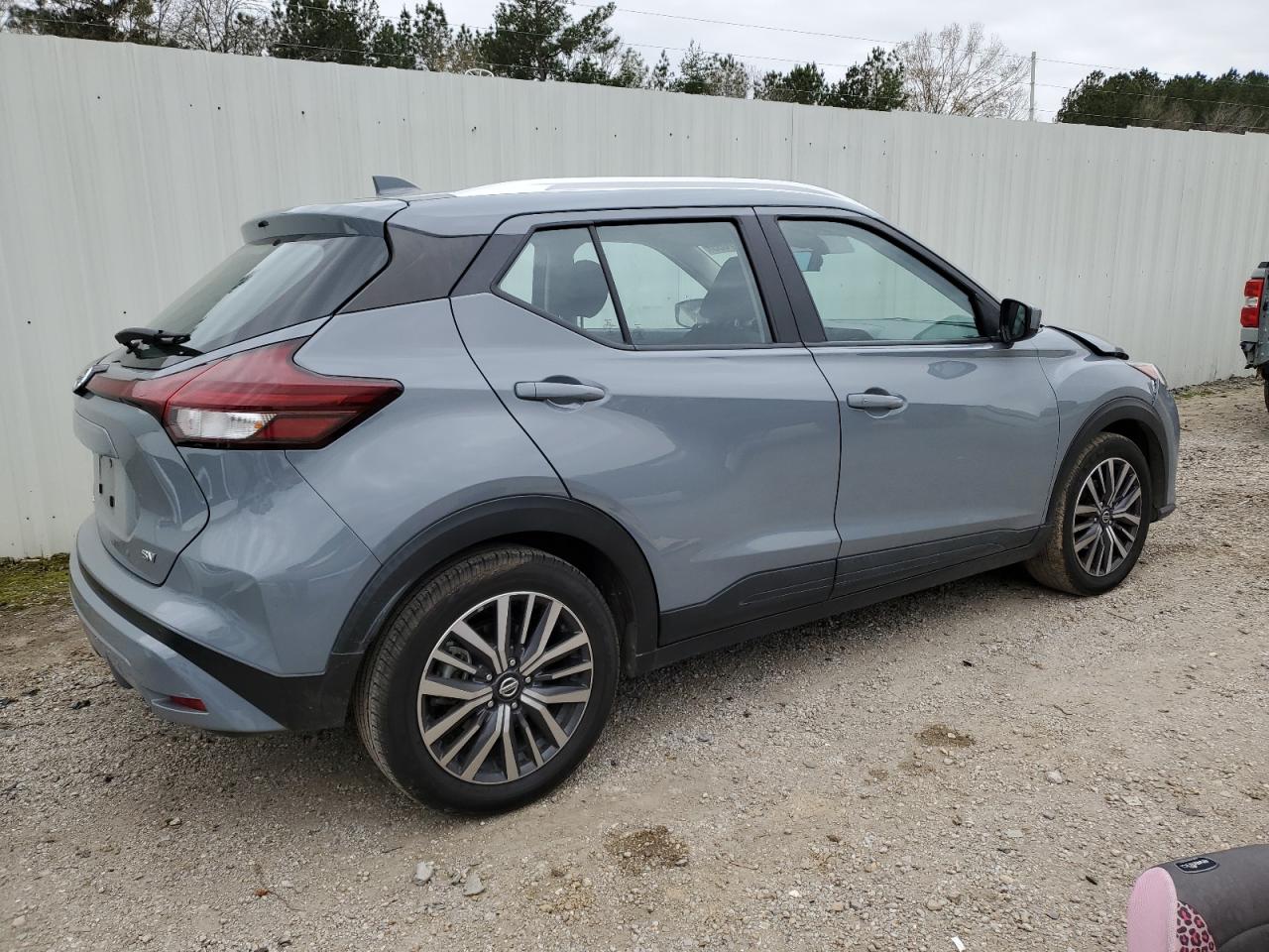 2021 Nissan Kicks - Image 3