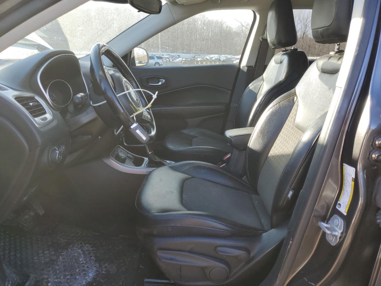 2020 Jeep Compass - Image 7