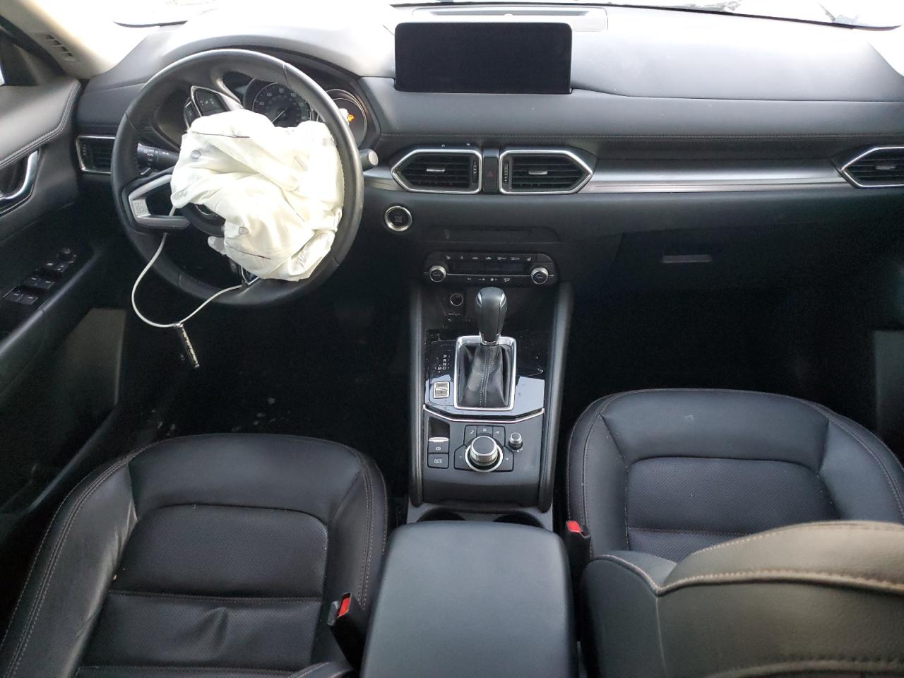 2023 Mazda CX-5 - Image 8