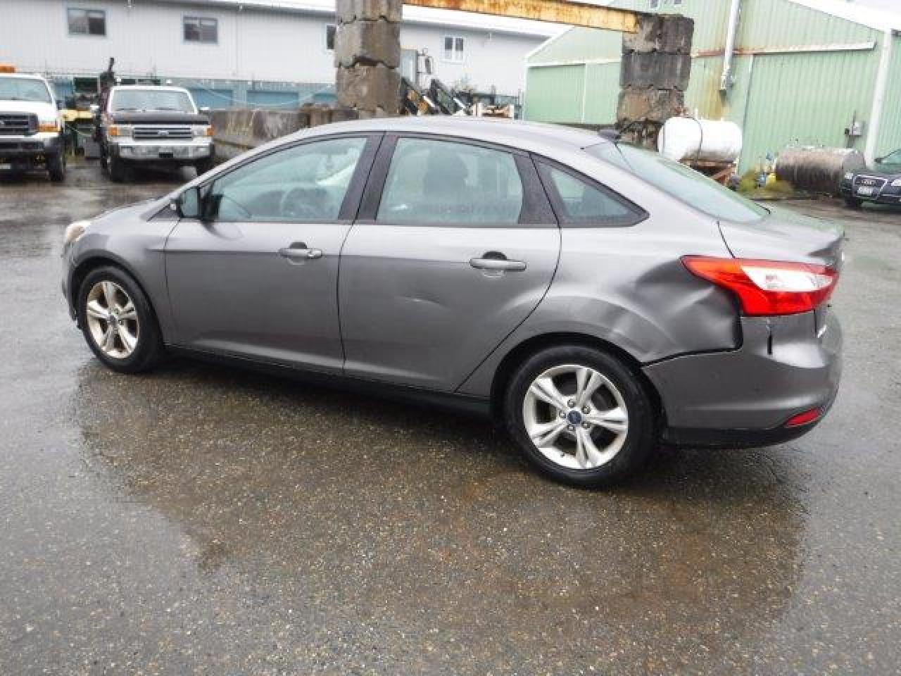 VIN 1FADP3F27DL297009 2013 FORD FOCUS no.3