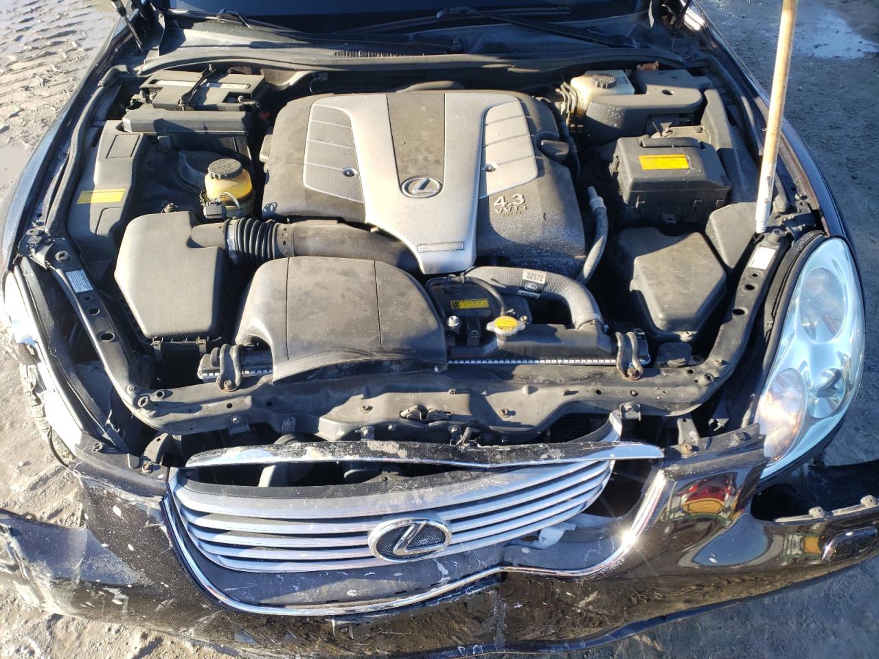 2004 Lexus SC - Image 11