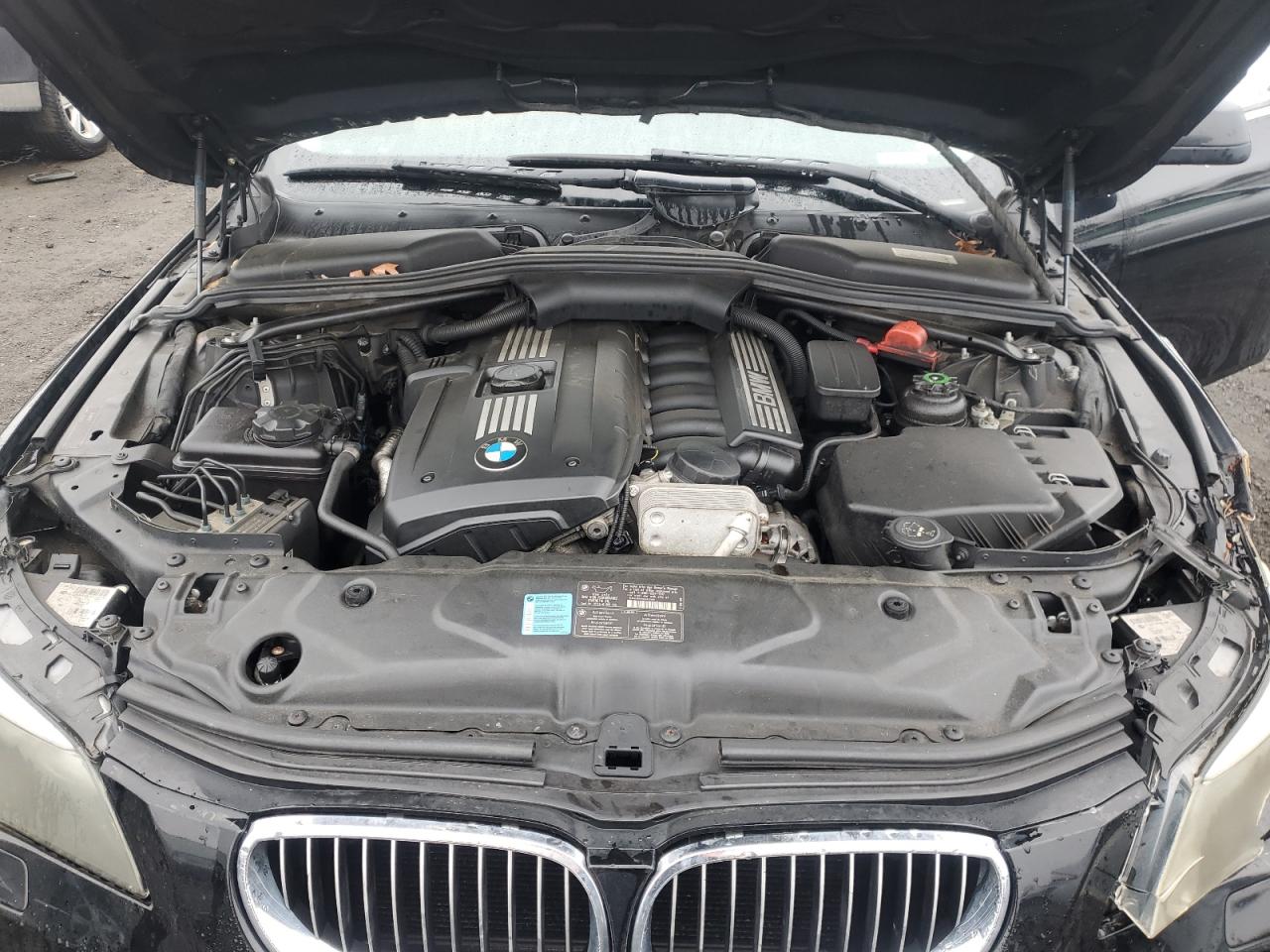 2010 BMW 5er - Image 11