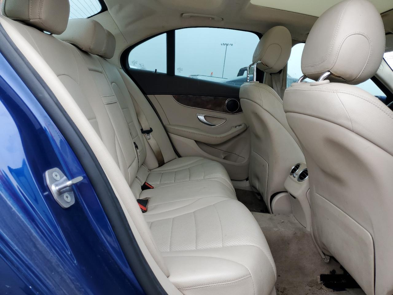 2017 Mercedes-Benz C-klasse - Image 10