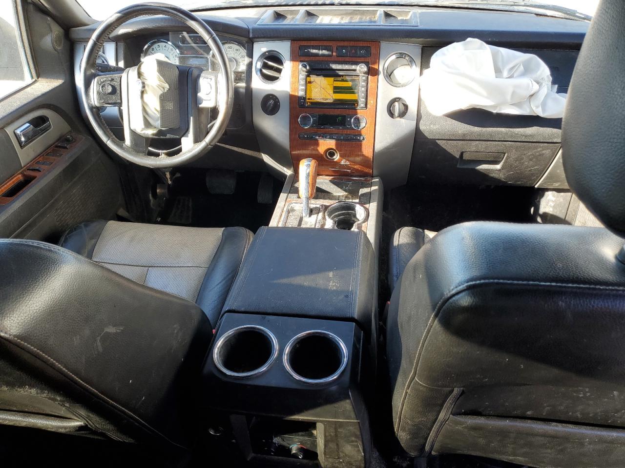 2010 Ford Expedition - Image 8