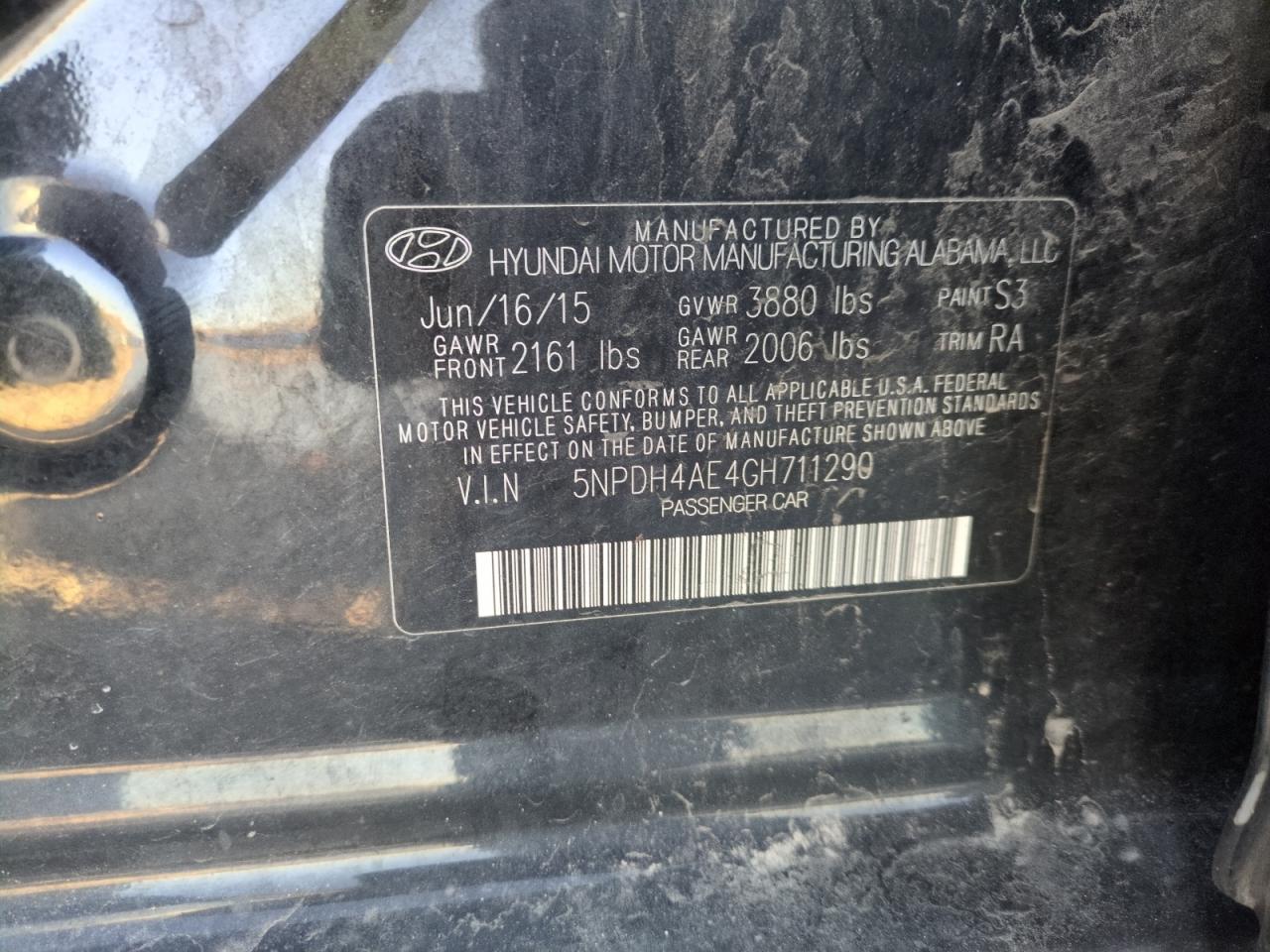 2016 Hyundai Elantra - Image 12