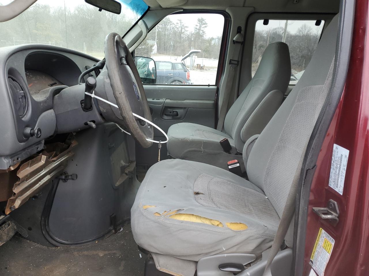 2006 Ford Econoline - Image 7