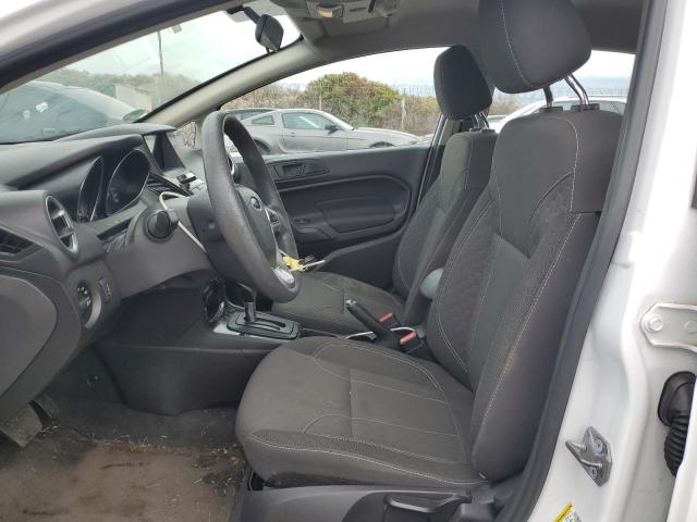  FORD FIESTA 2017 Белы