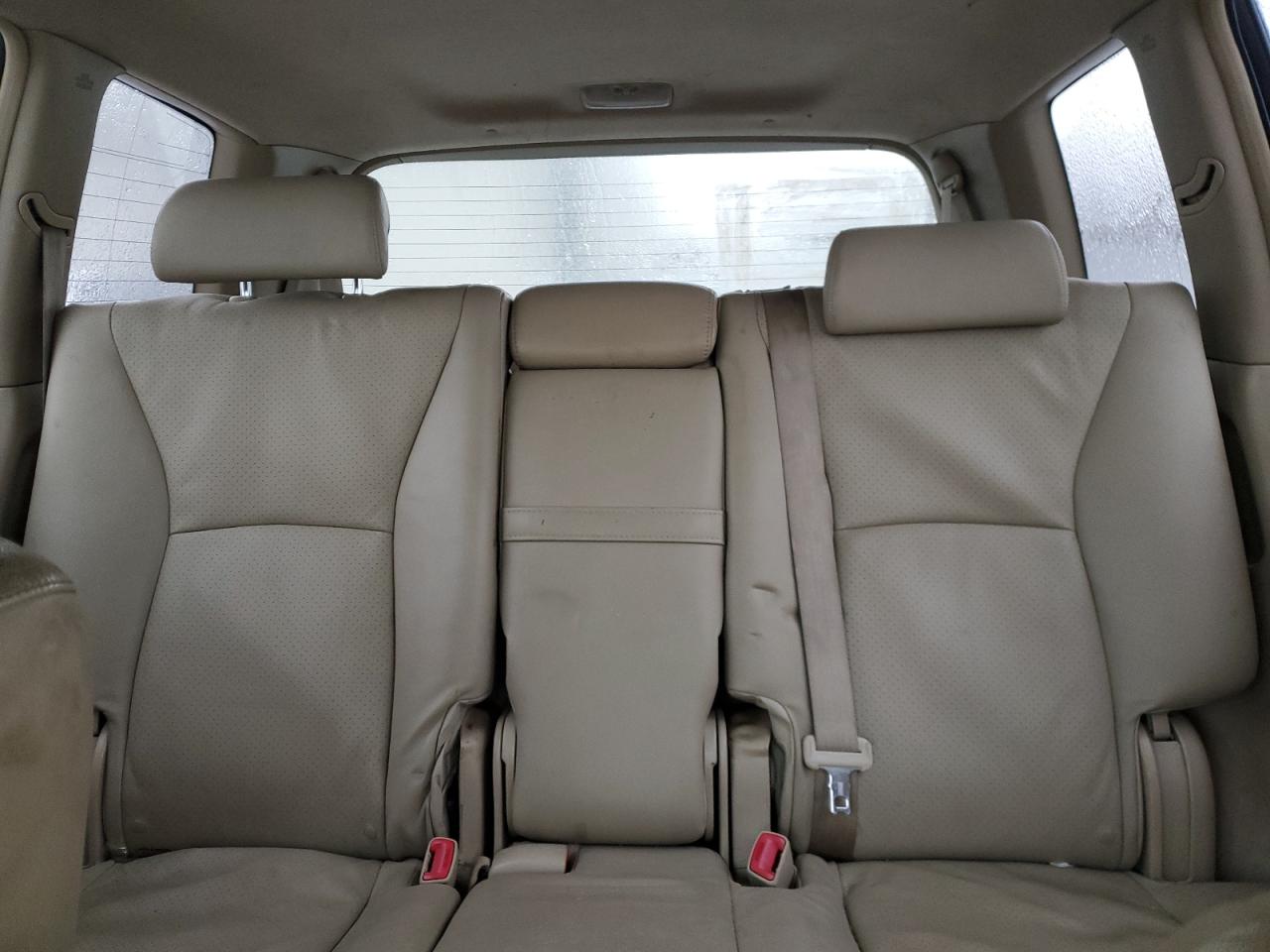 2006 Toyota Highlander - Image 10