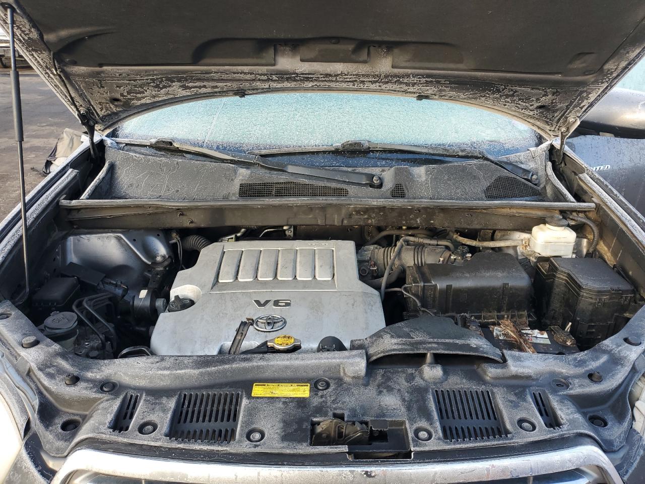 2010 Toyota Highlander - Image 14