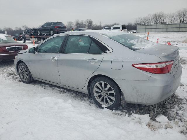  TOYOTA CAMRY 2016 Серебристый