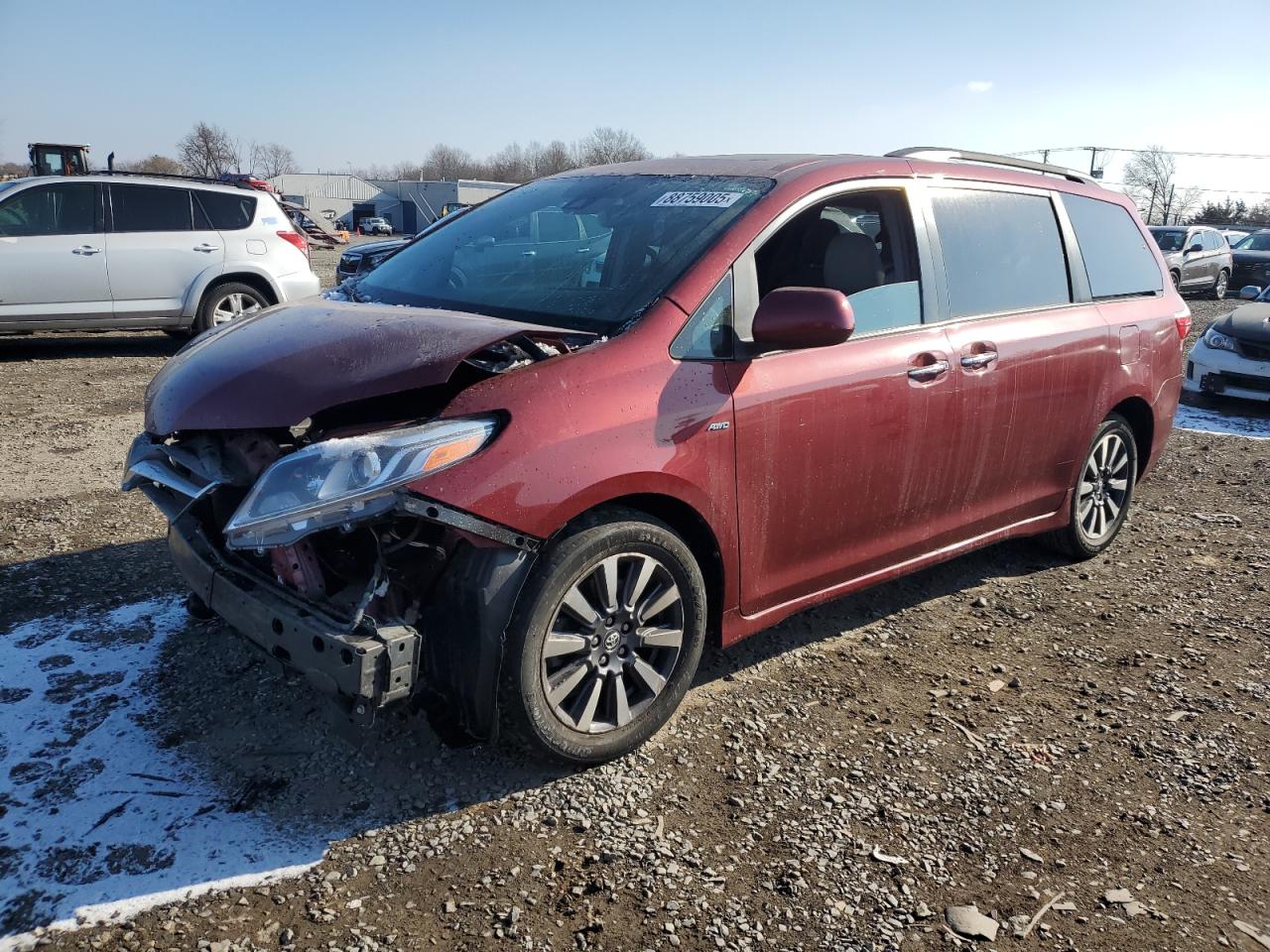 2018 Toyota Sienna - Image 1