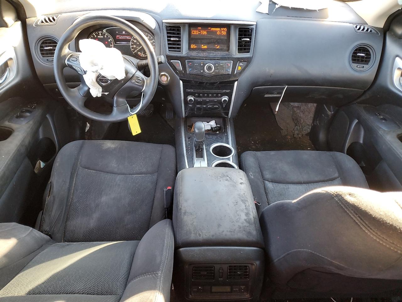 2016 Nissan Pathfinder - Image 8