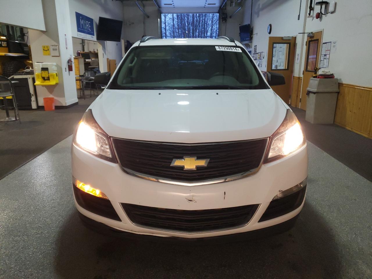 VIN 1GNKRFEDXGJ340667 2016 CHEVROLET TRAVERSE no.5