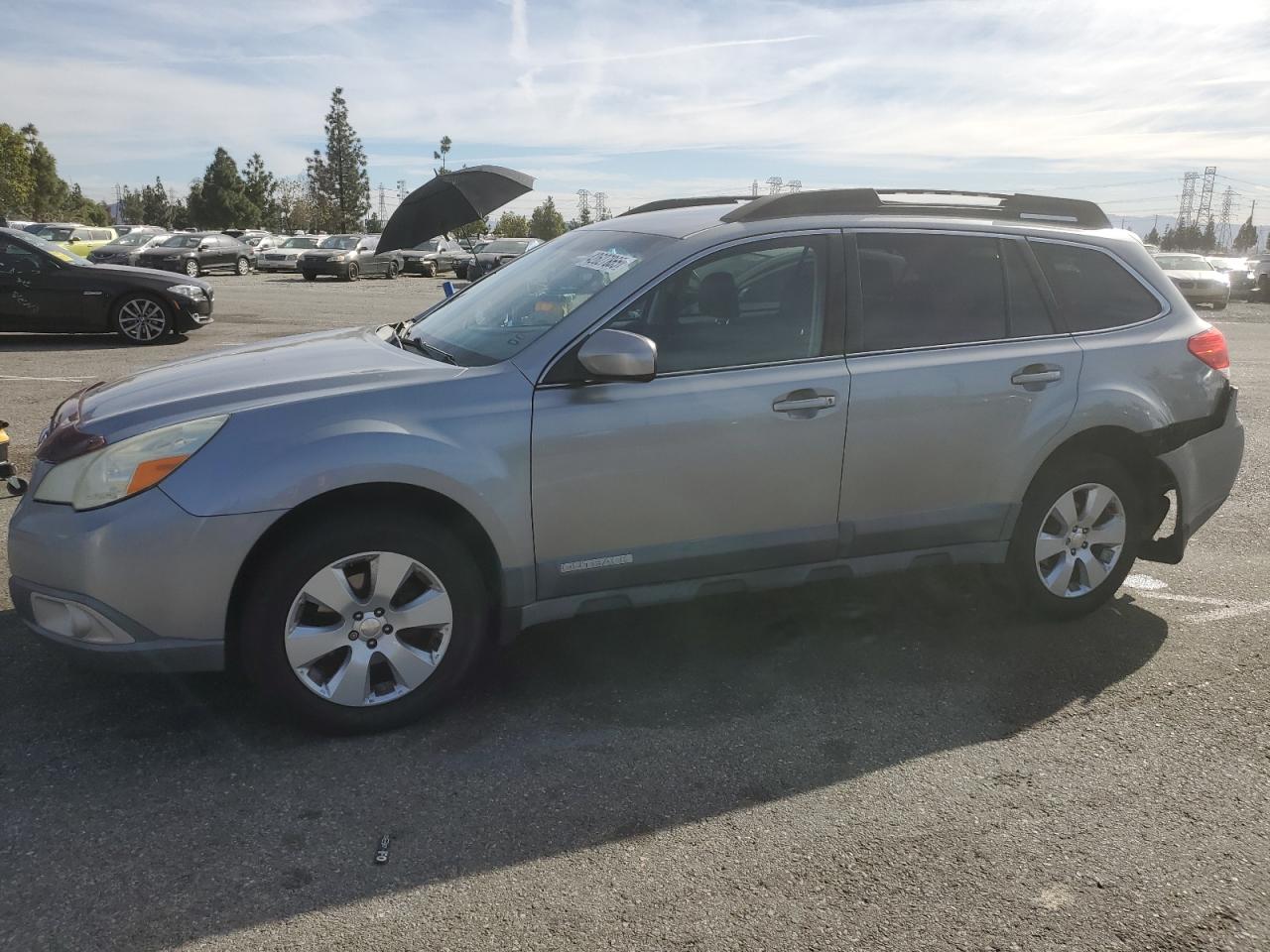 2011 Subaru Outback - Image 1