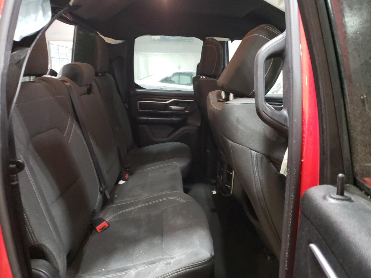 2021 RAM 1500 - Image 10