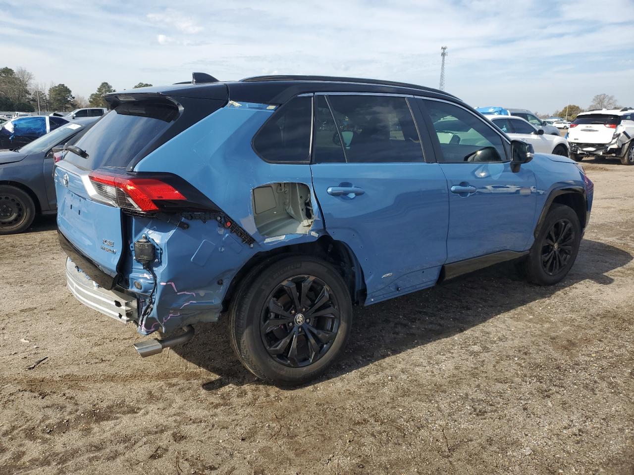 2022 Toyota RAV 4 - Image 3