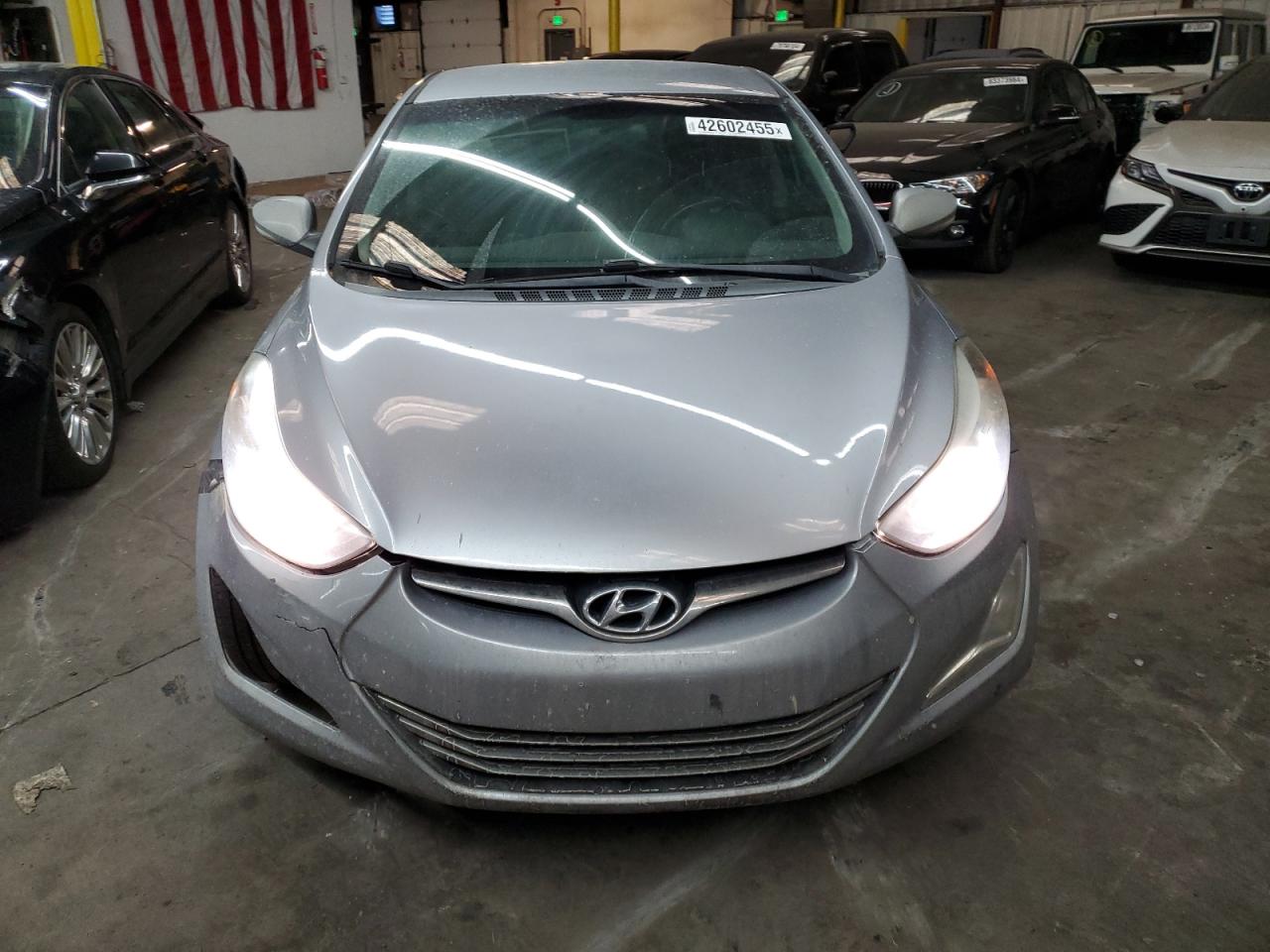 2016 Hyundai Elantra - Image 5