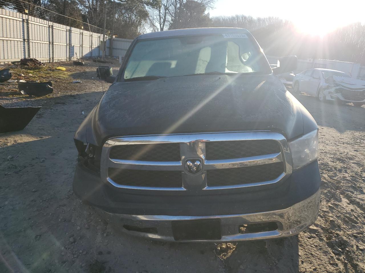 2014 RAM 1500 - Image 5