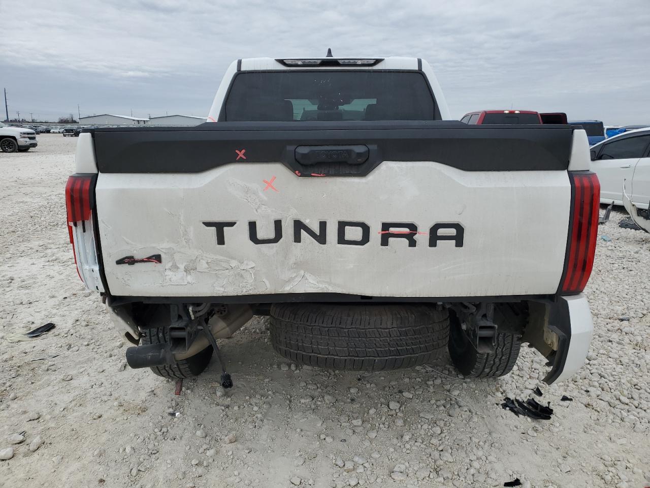 2023 Toyota Tundra - Image 6