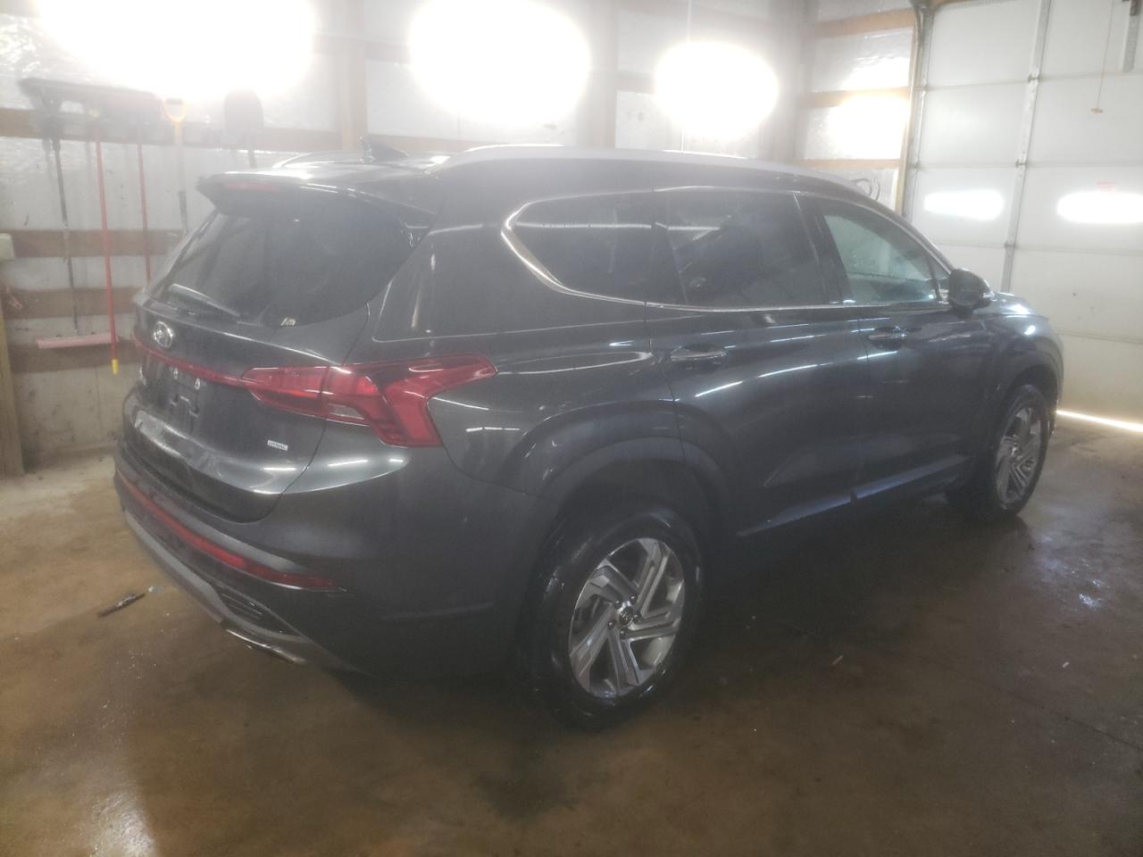 2023 Hyundai Santa Fe - Image 3