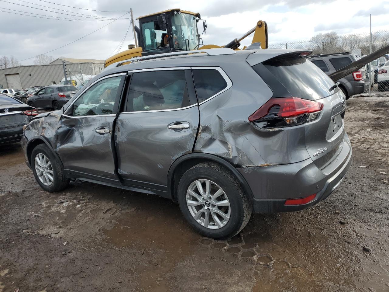 2020 Nissan Rogue - Image 2