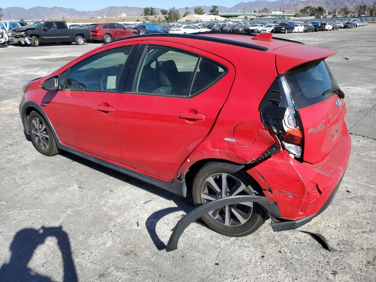 2019 Toyota Prius - Image 2