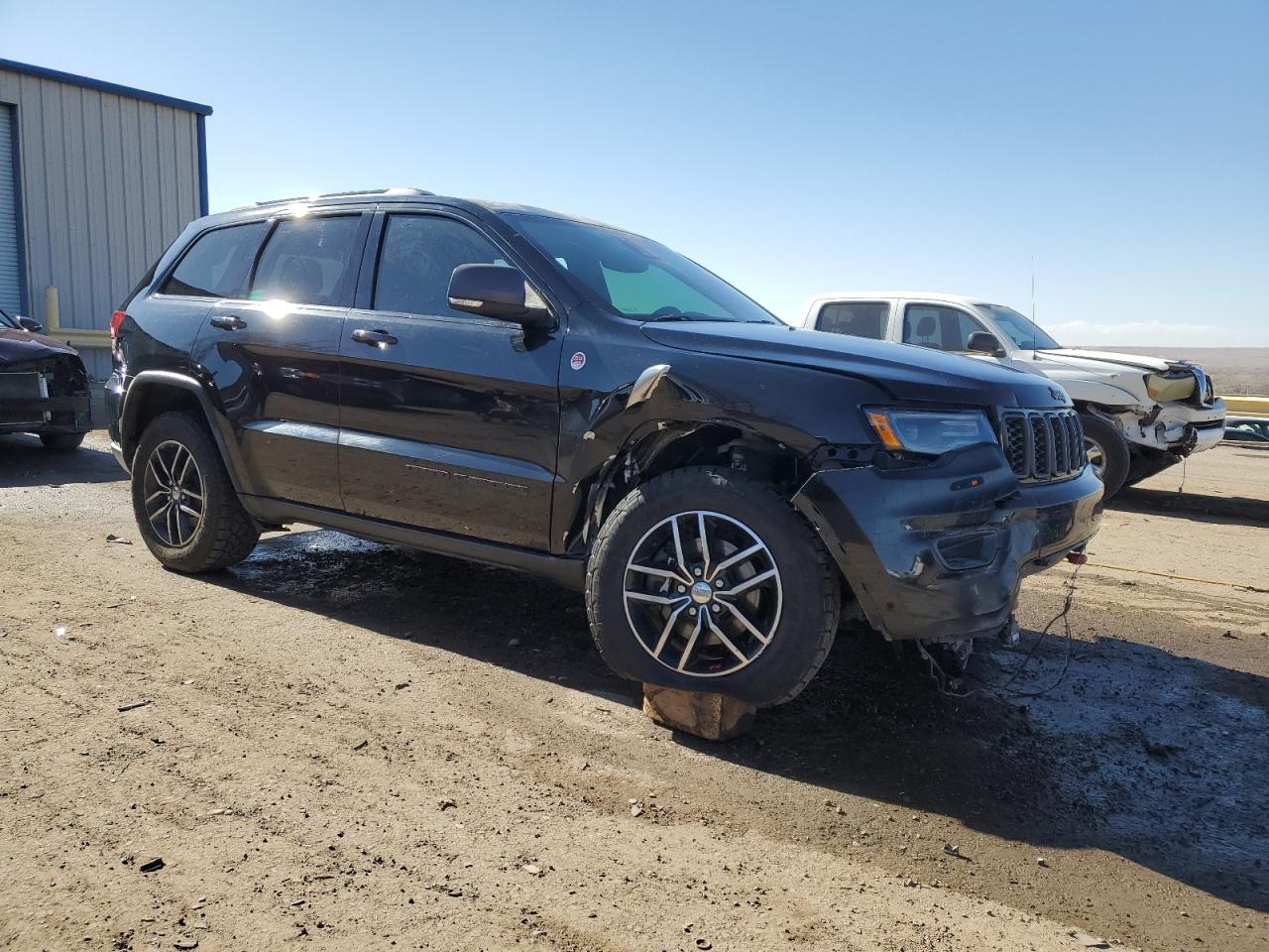2018 Jeep Grand Cherokee - Image 4