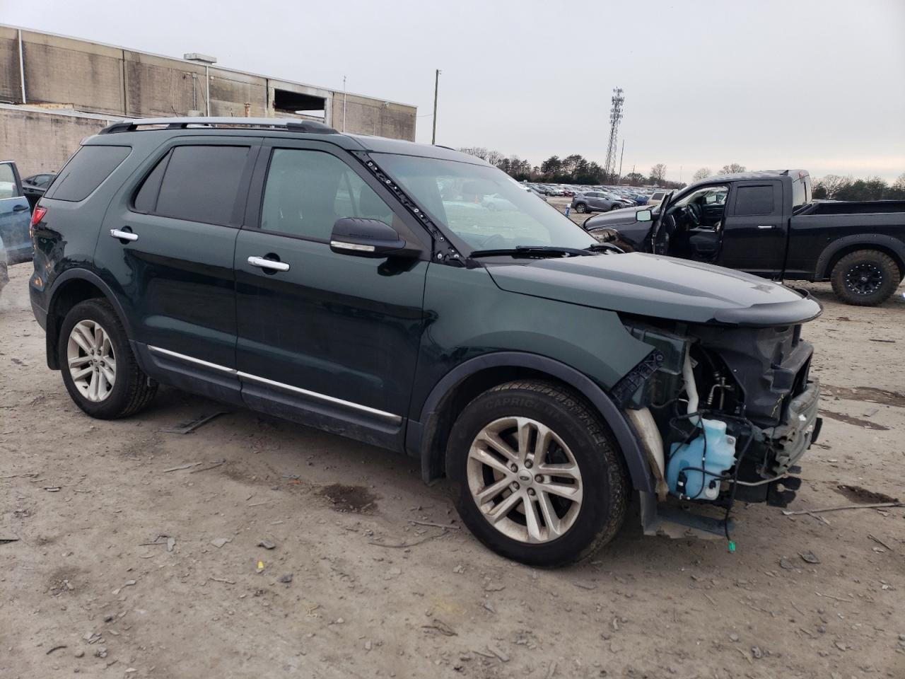 2013 Ford Explorer - Image 4