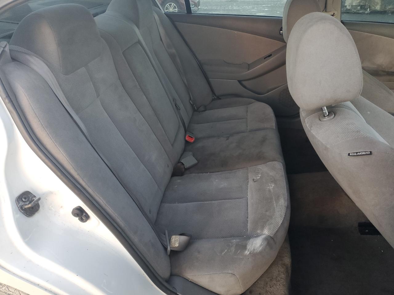 2009 Nissan Altima - Image 11