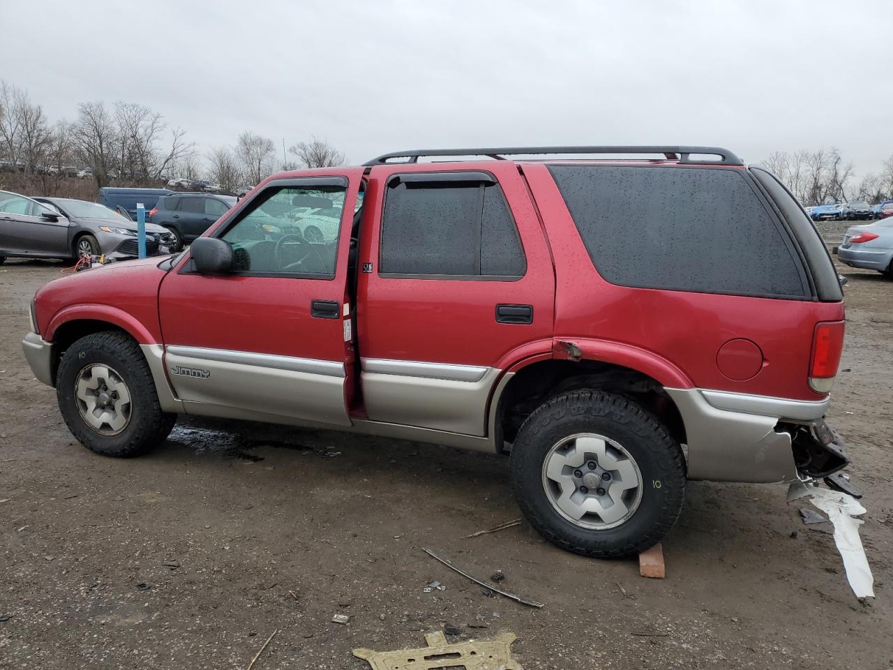 2001 GMC Jimmy - Image 2
