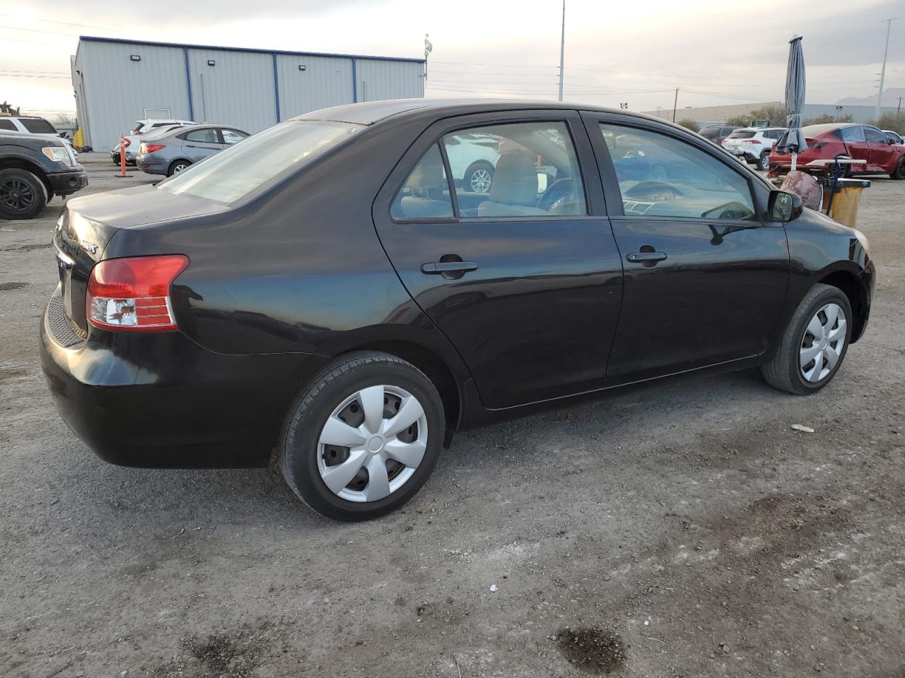 2007 Toyota Yaris - Image 3