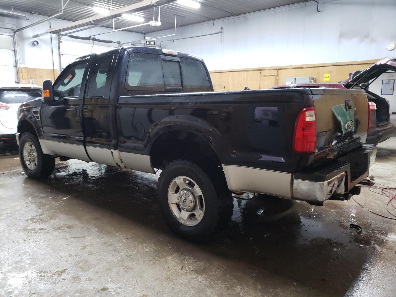 2008 Ford F250 - Image 2