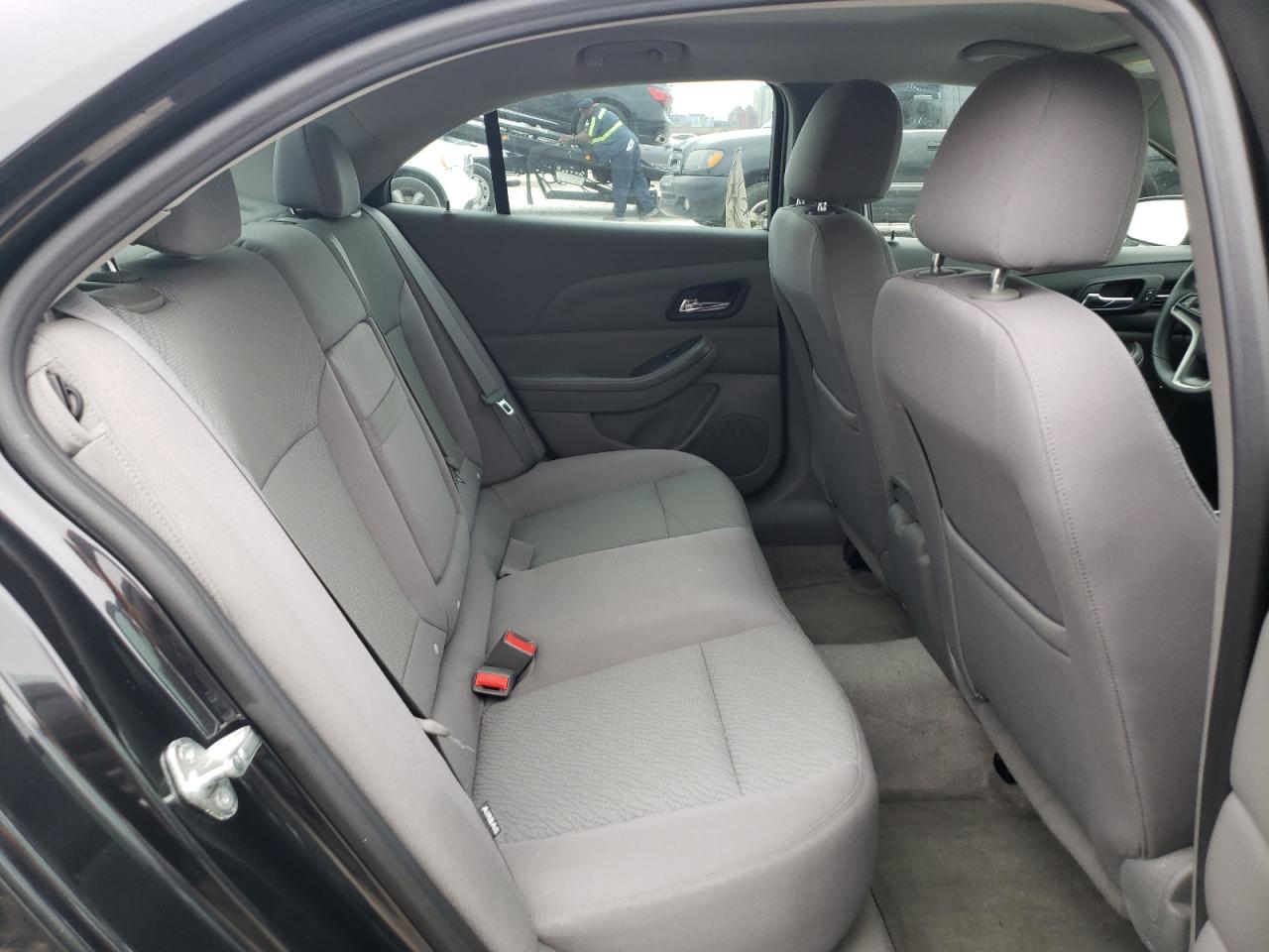 2013 Chevrolet Malibu - Image 10
