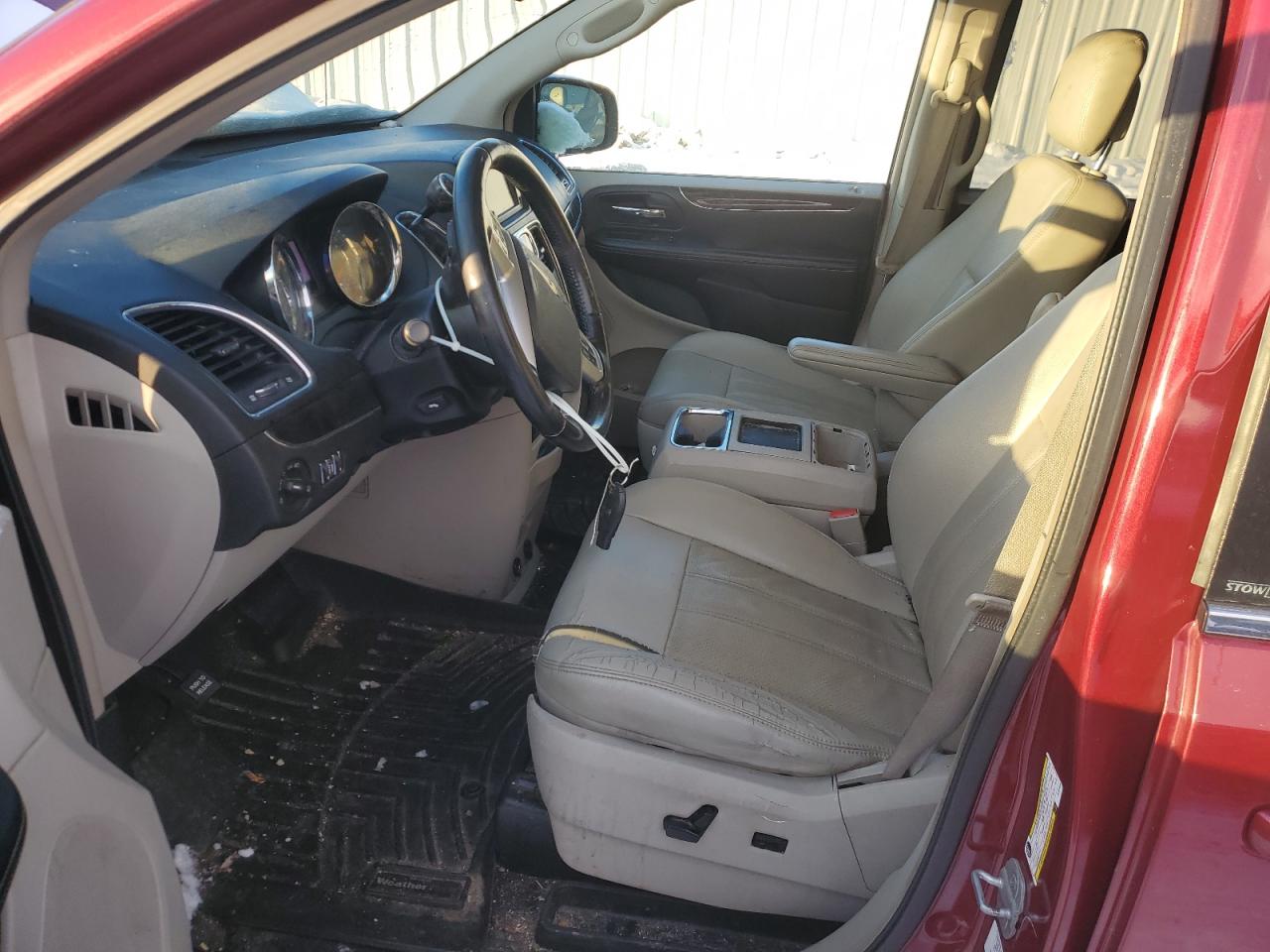 2012 Chrysler Town & Country - Image 7