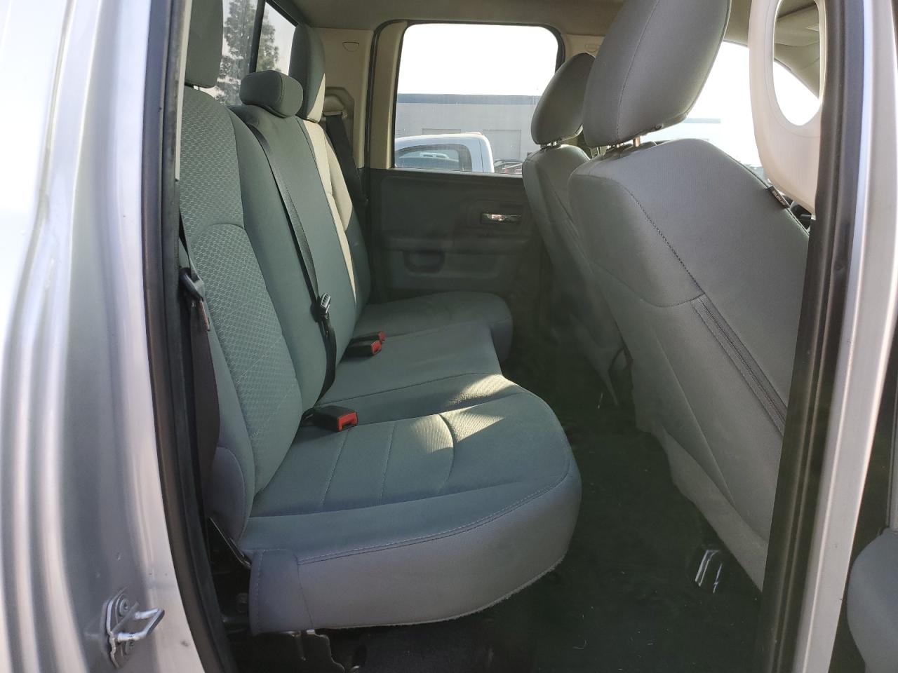 2017 RAM 1500 - Image 10