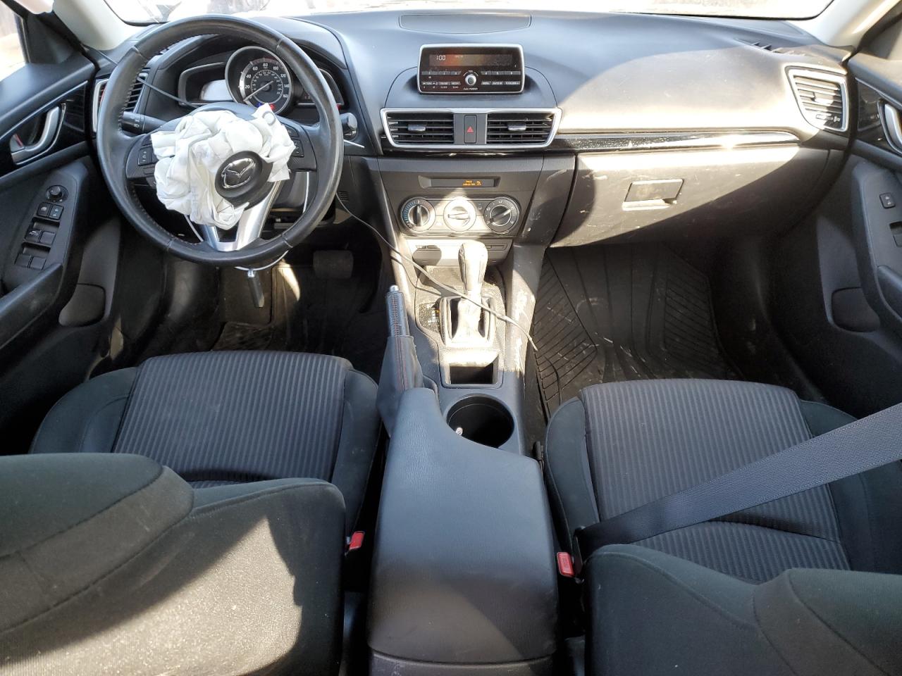 2014 Mazda 3 - Image 8