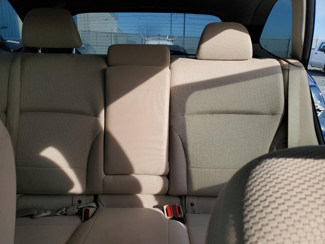 2015 Subaru Outback - Image 10