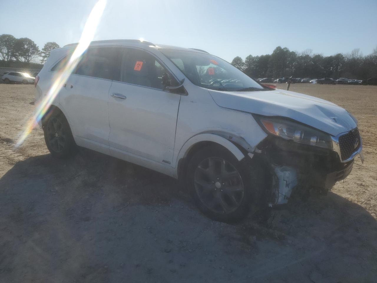 2016 Kia Sorento - Image 4