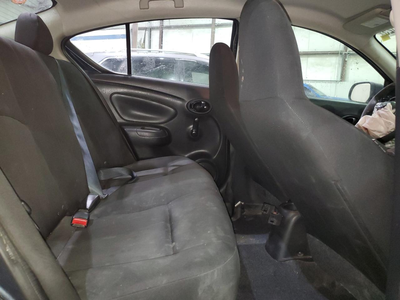 2015 Nissan Versa - Image 10