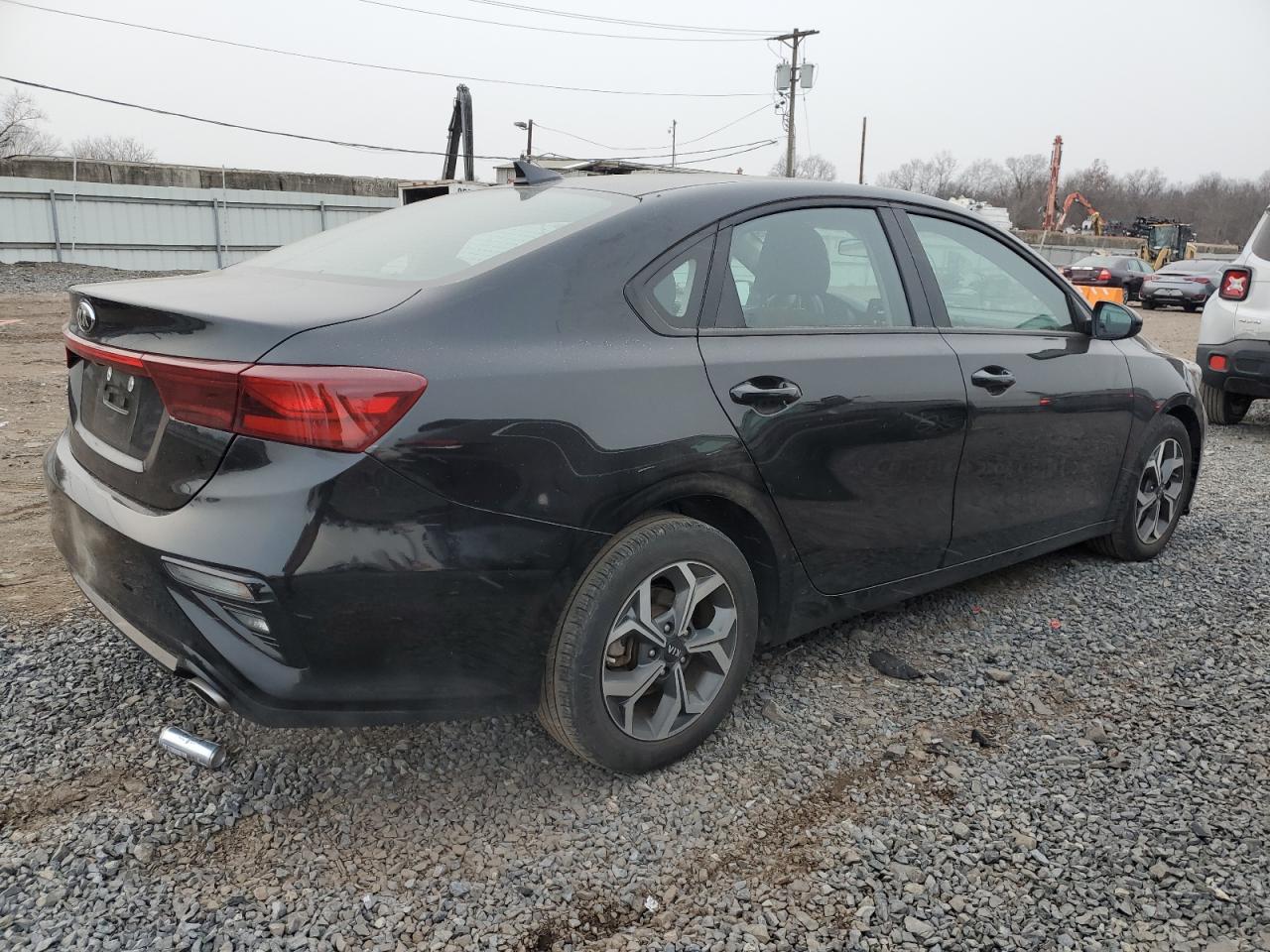 2021 Kia Forte - Image 3