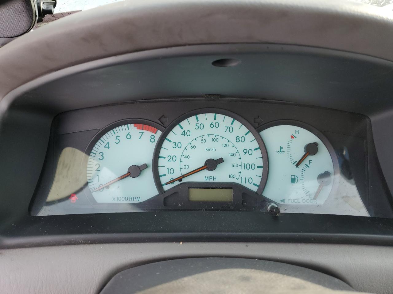 2004 Toyota Corolla - Image 9