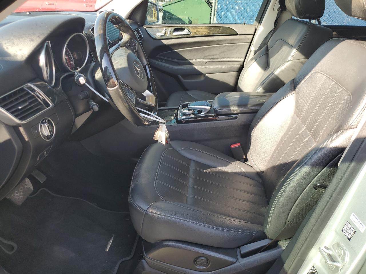 2016 Mercedes-Benz GLE - Image 7