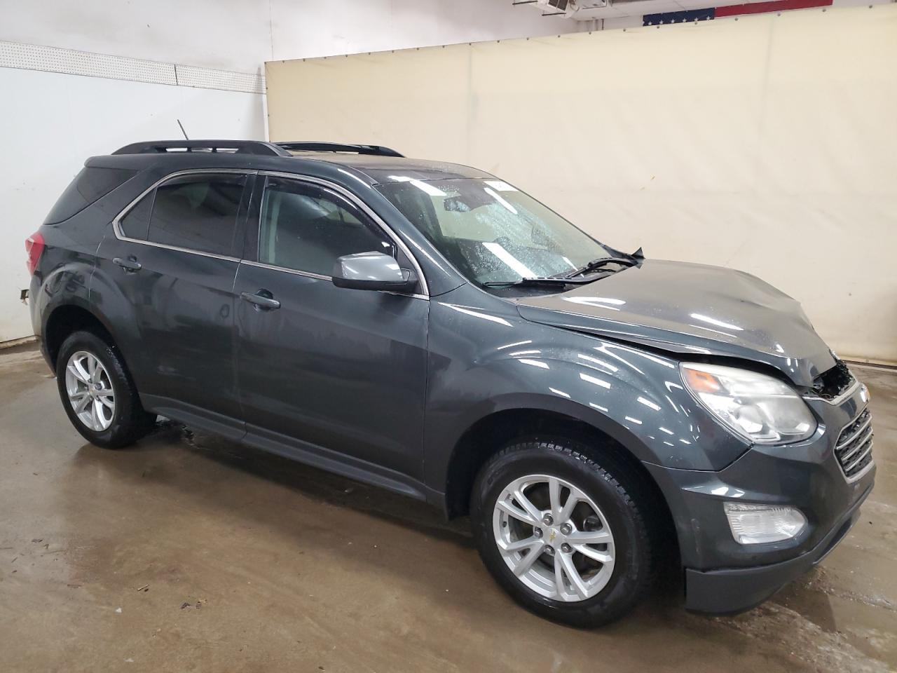 2017 Chevrolet Equinox - Image 4