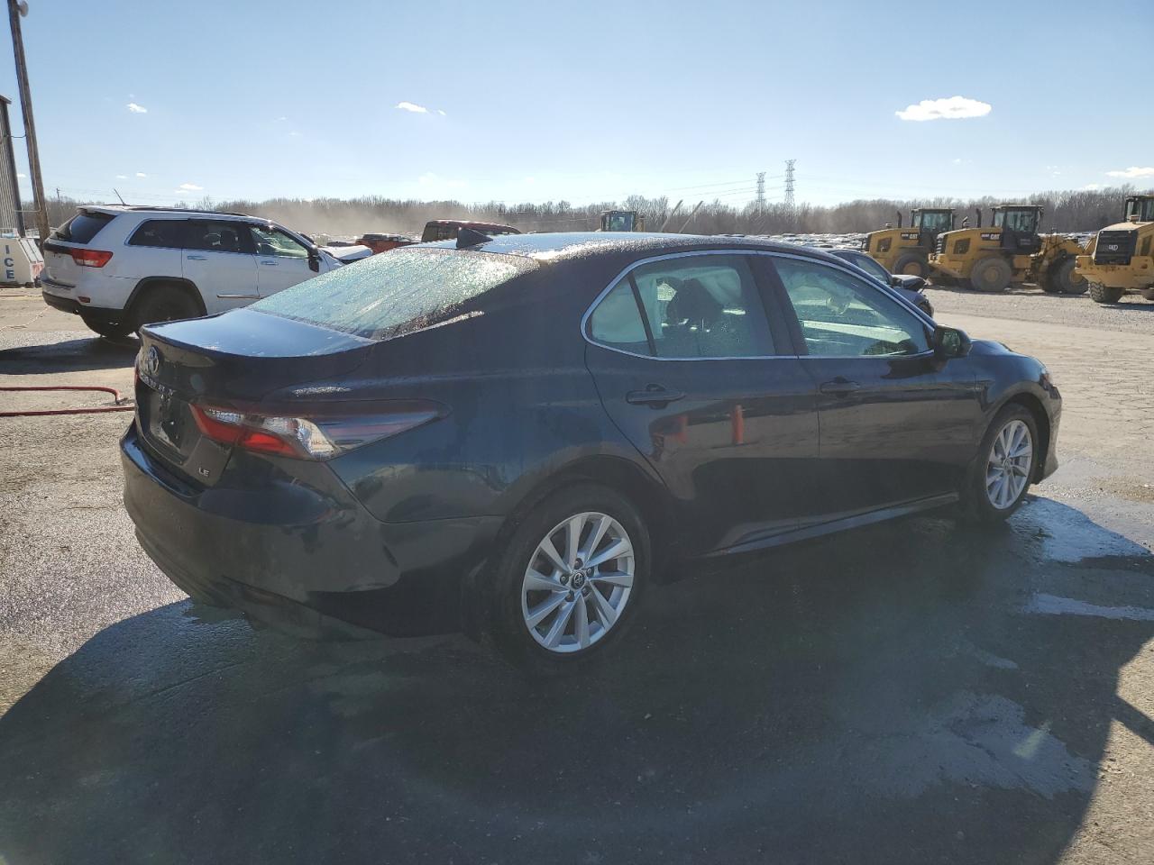 2021 Toyota Camry - Image 3