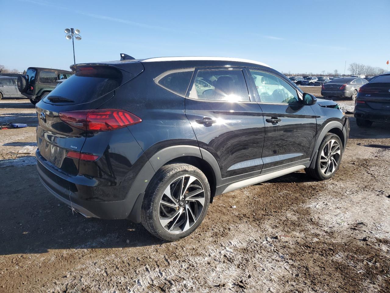 2021 Hyundai Tucson - Image 3