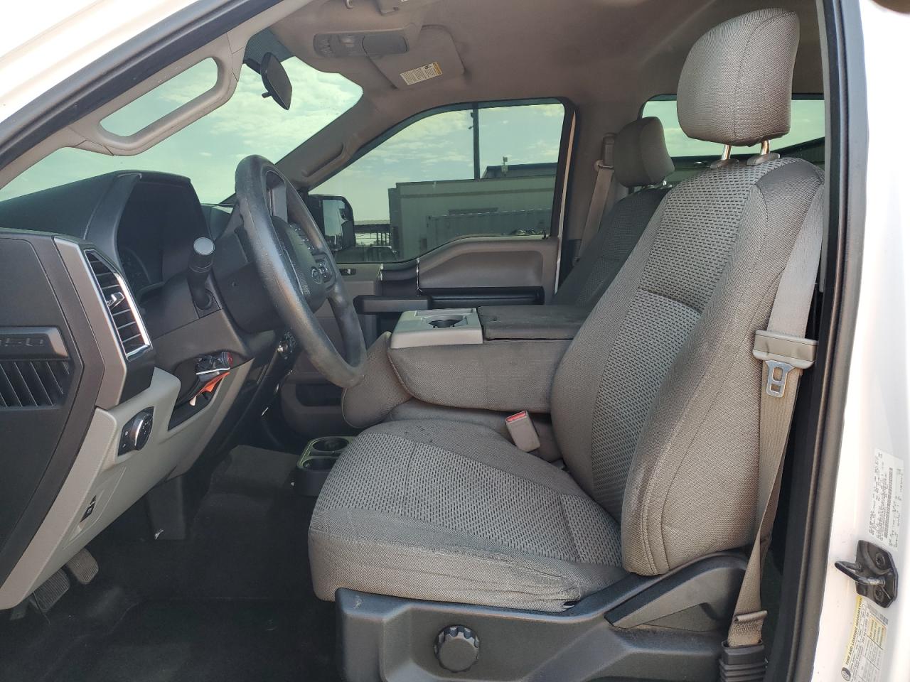 2016 Ford F-150 - Image 7