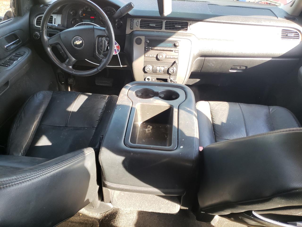 2007 Chevrolet Tahoe - Image 8