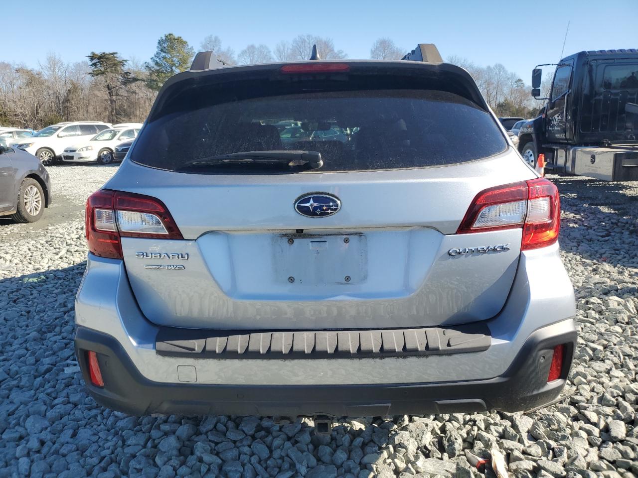 2018 Subaru Outback - Image 6